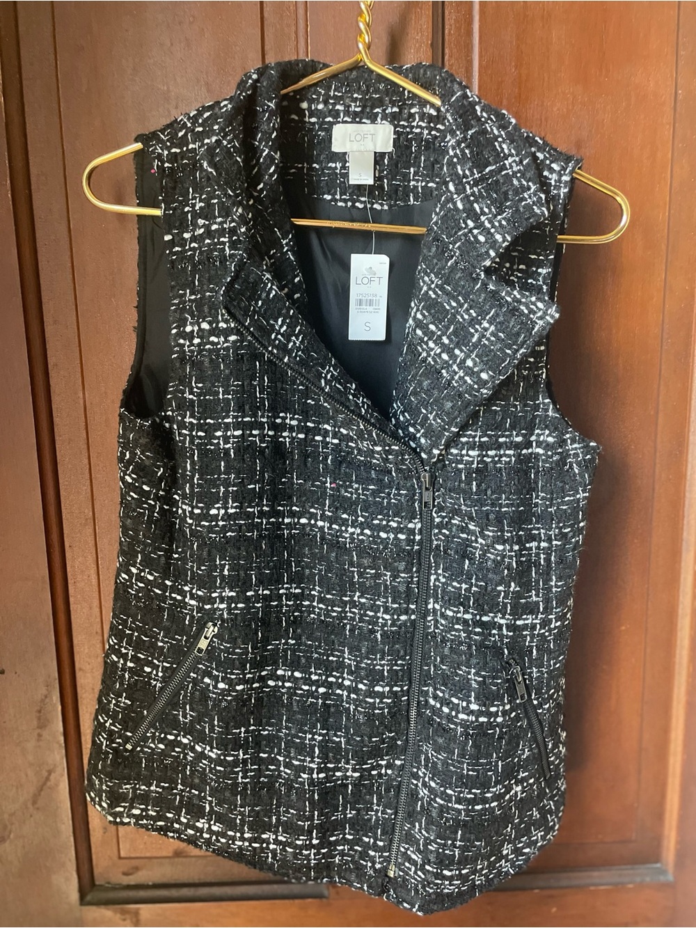 Ann Taylor Loft women's small black vest